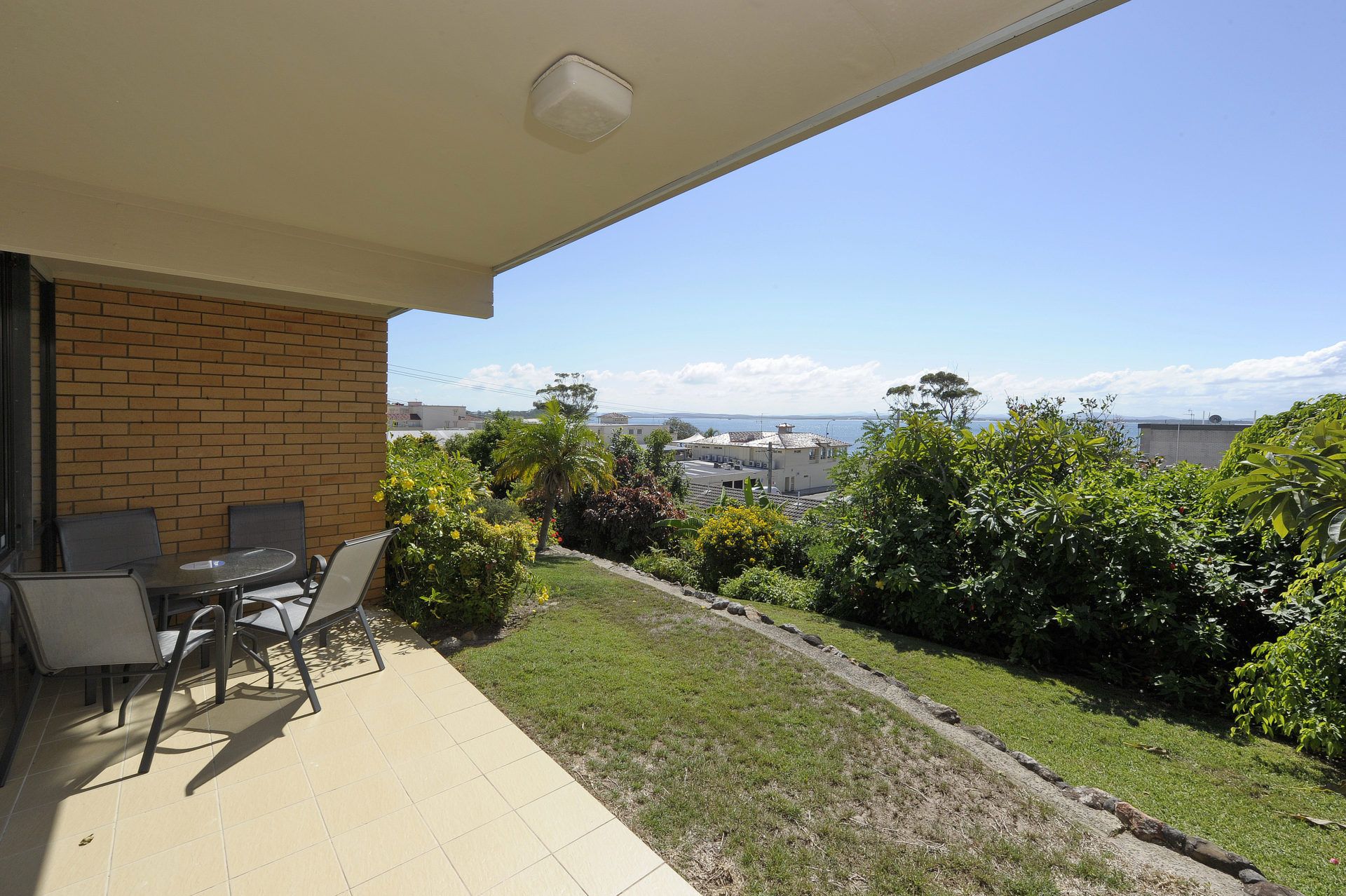 The Crest, Unit 5/6-8 Tomaree Road