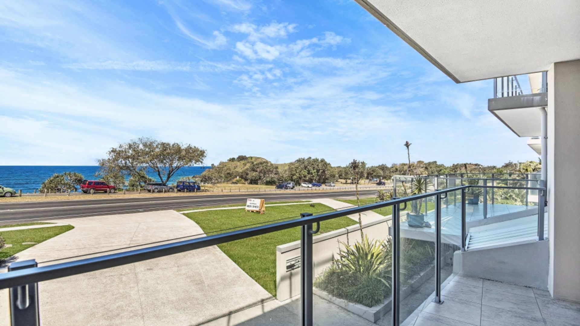 Beachfront Apartment 1 Cabarita Beach