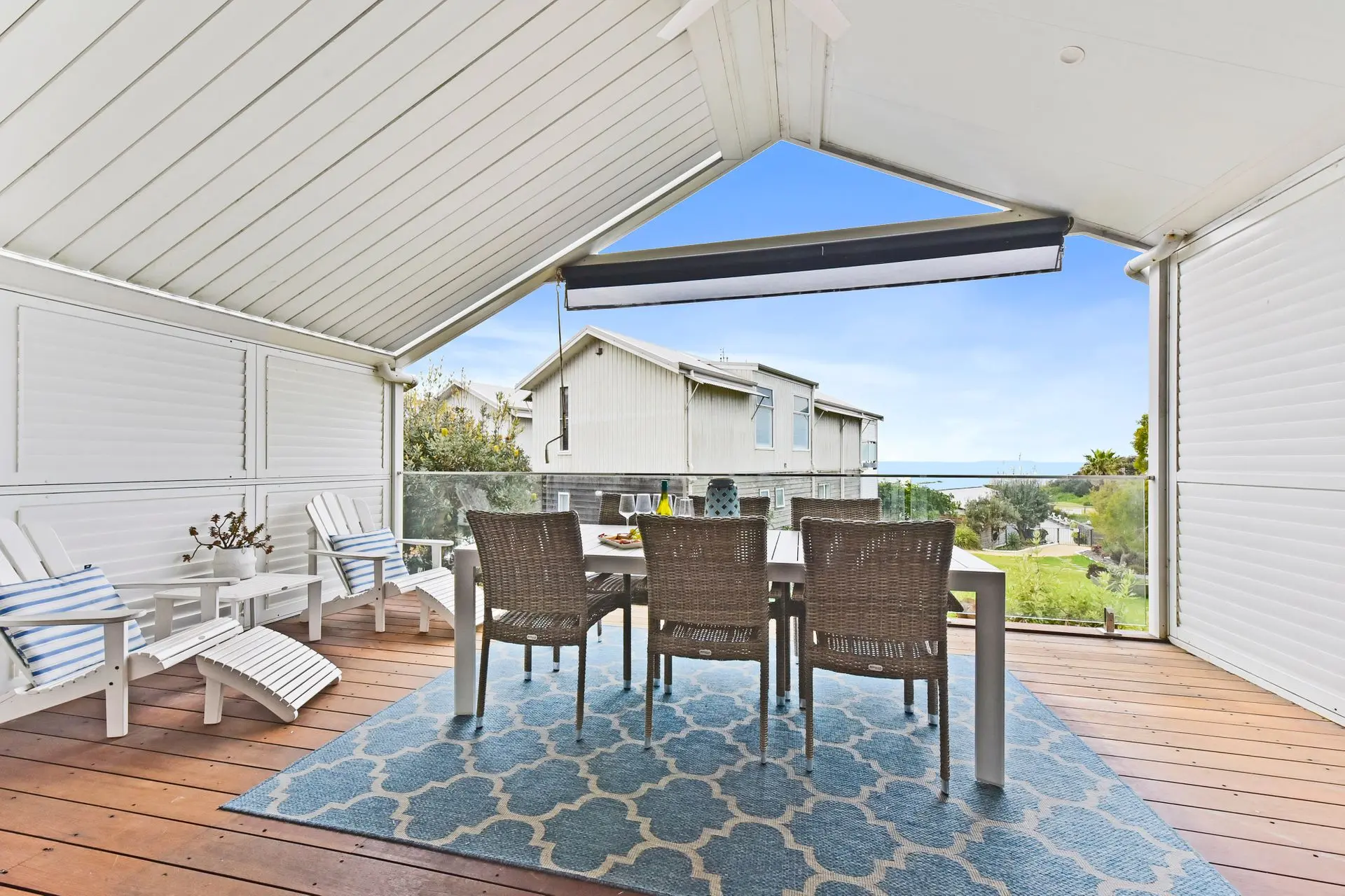 Caves Beach Villa Coral Coast