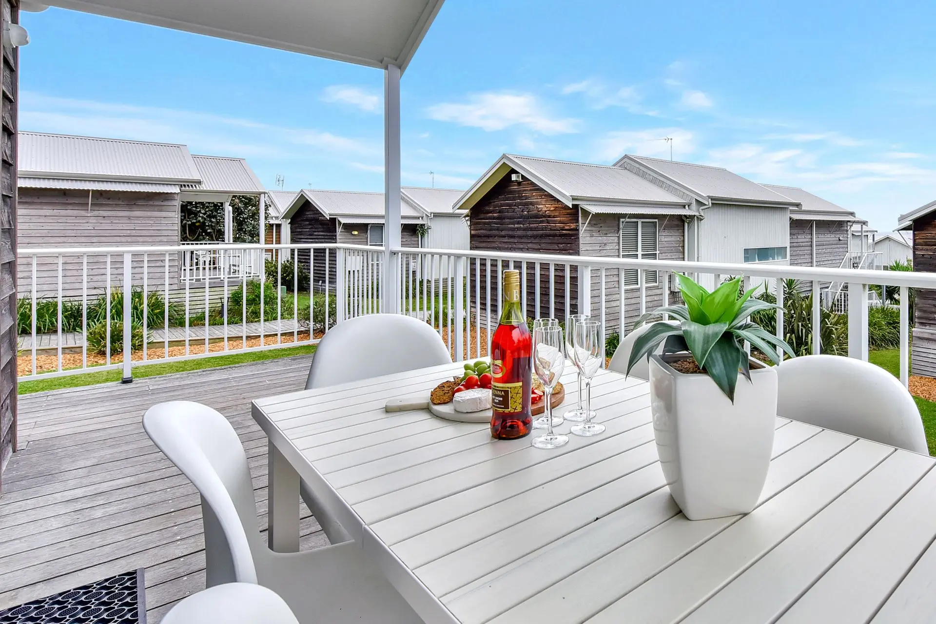 Caves Beach Villa Azure Tides