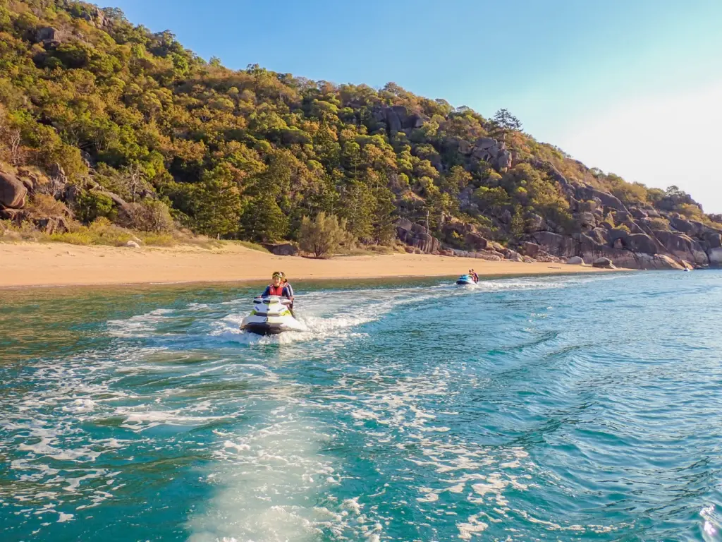 Jet ski Magnetic Island | Things to do in Magnetic Island