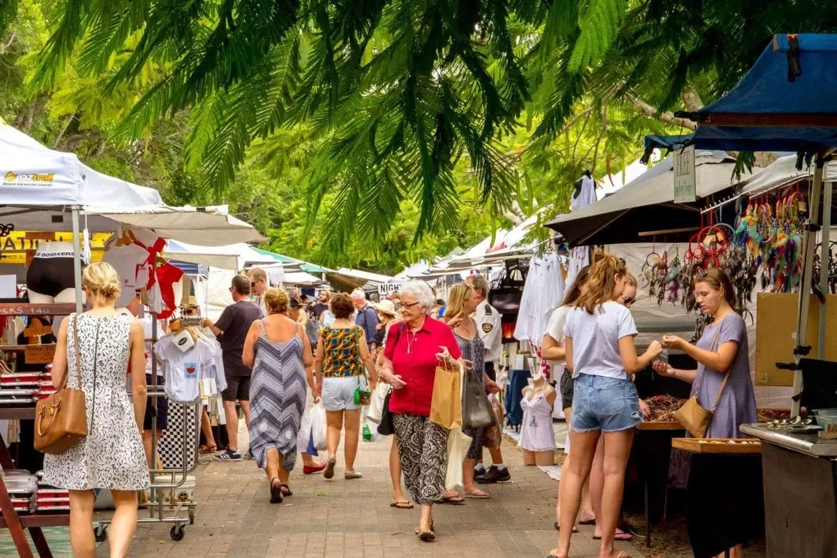 Browse Local Market - Alloggio